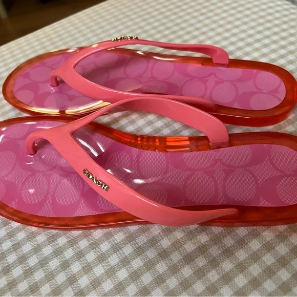 Coach Nisa Sandles Size 9 Pink Lemonade Rubber Instep & Sole - Picture 4 of 6